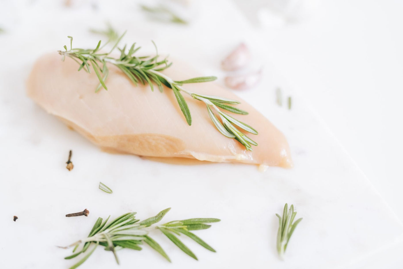 Organic Chicken Thighs Meal Prep Budget Canada 2026 - Northern Raised